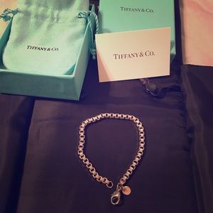 NEVER Used! TIFFANY & Co Silver bracelet